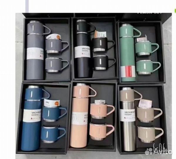 Термос в подароишни упаковки