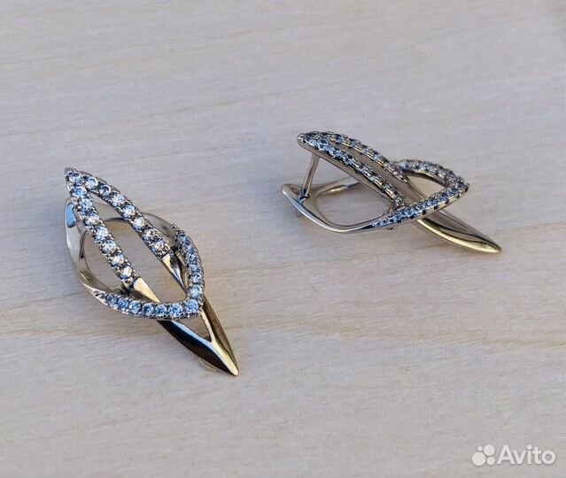 Серьги из медицинского сплава