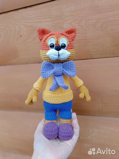 Вязаные игрушки Винни Пух, Губка Боб, Чип и Дейл