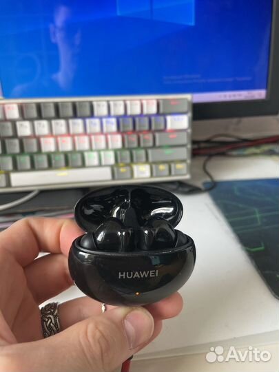 Беспроводные наушники