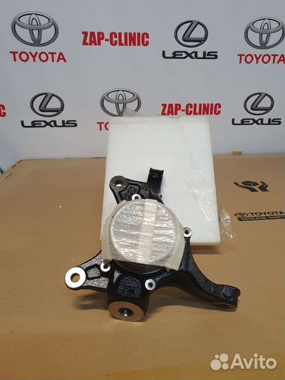 Кулак поворотный передний левый Lexus ES200/250