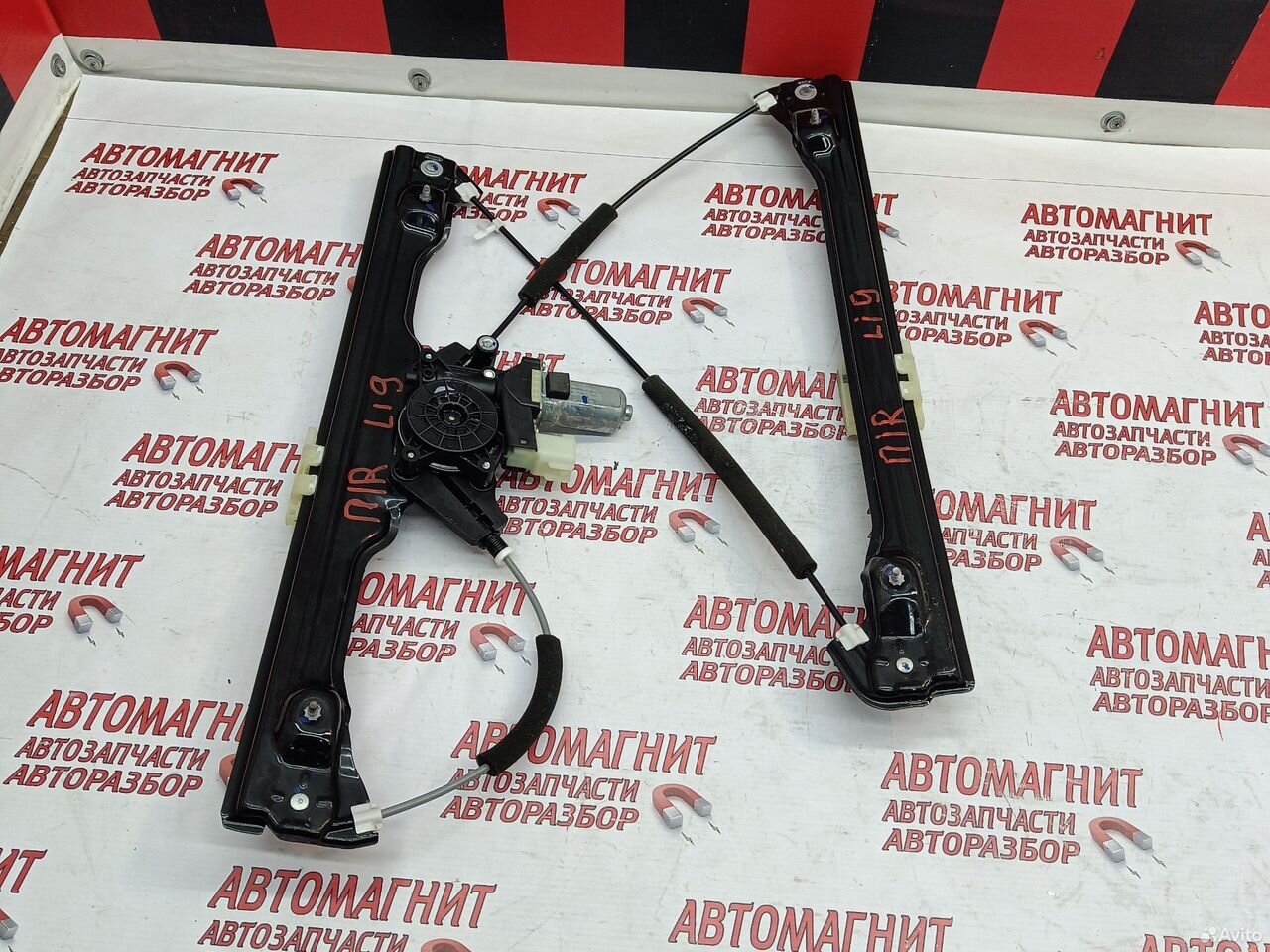 Стеклоподъемник передний правый Lixiang L9