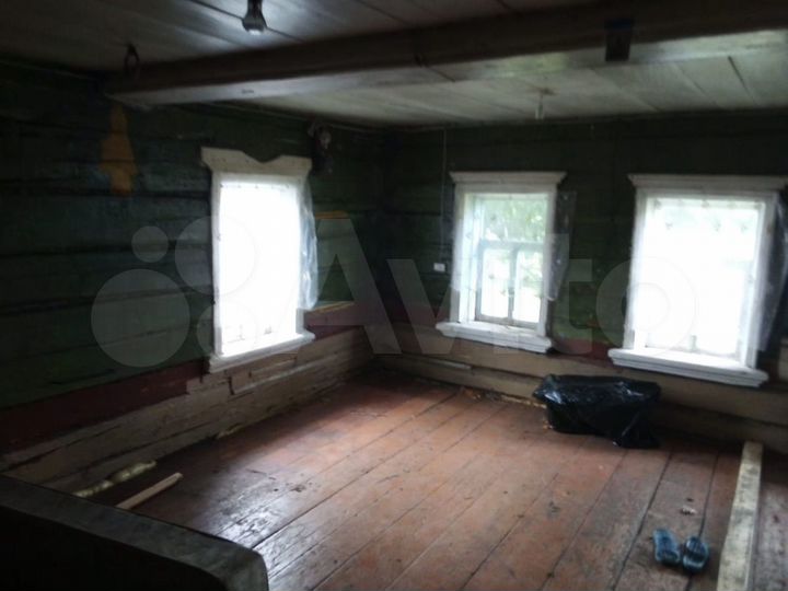 Дом 24 м² на участке 23 сот.