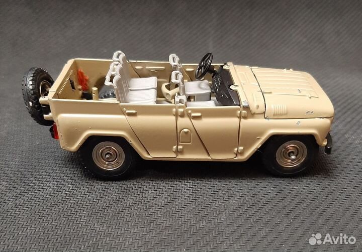 Модель УАЗ 469 1 43 СССР