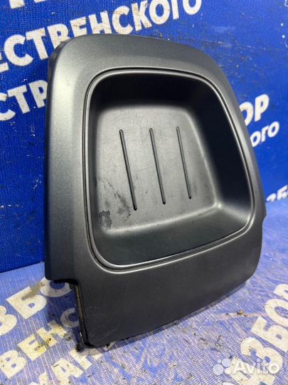 Накладка торпеды Chevrolet Aveo T300 хэтчбек F16D4