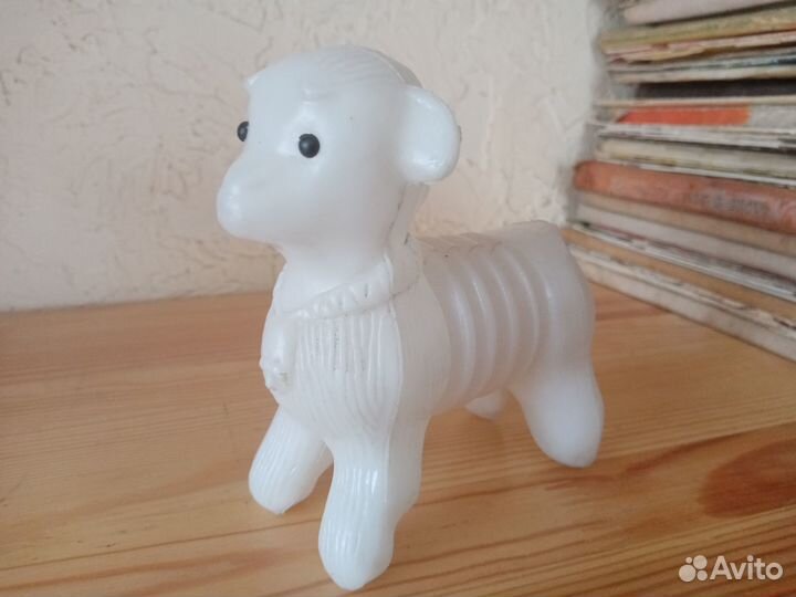 Козленок, козлик СССР пластмассовый, дутыш СССР. И