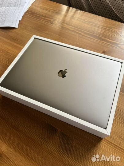 Apple MacBook Pro 16 2019 i7