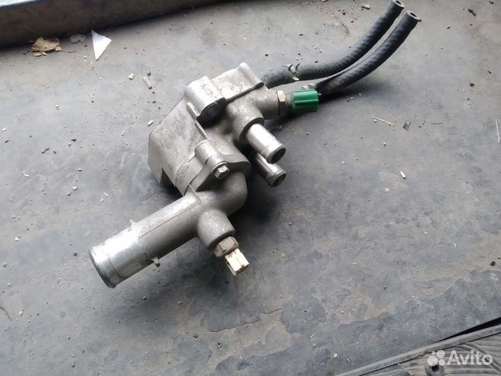 Термостат Тойота Карина Е