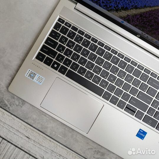 HP ProBook 450 G9 i5-1235U\16\256