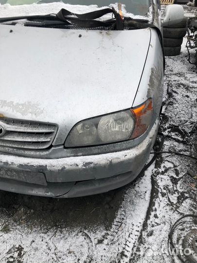 Запчасти на toyota ipsum