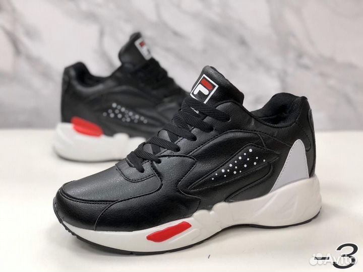 Новые мужские кроссовки зима