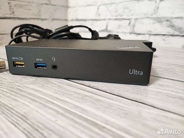 Док станция Lenovo ThinkPad USB 3.0 Ultra Dock
