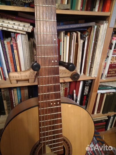 Семиструнная гитара 