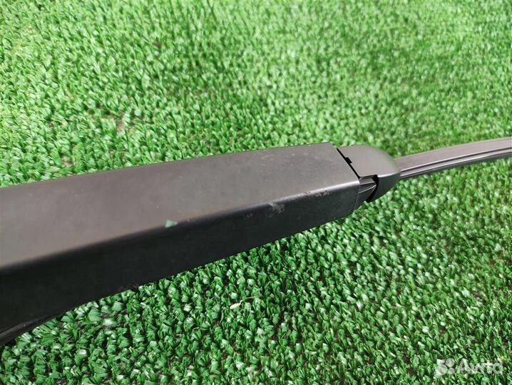 Поводок стеклоочистителя задний volkswagen Touare