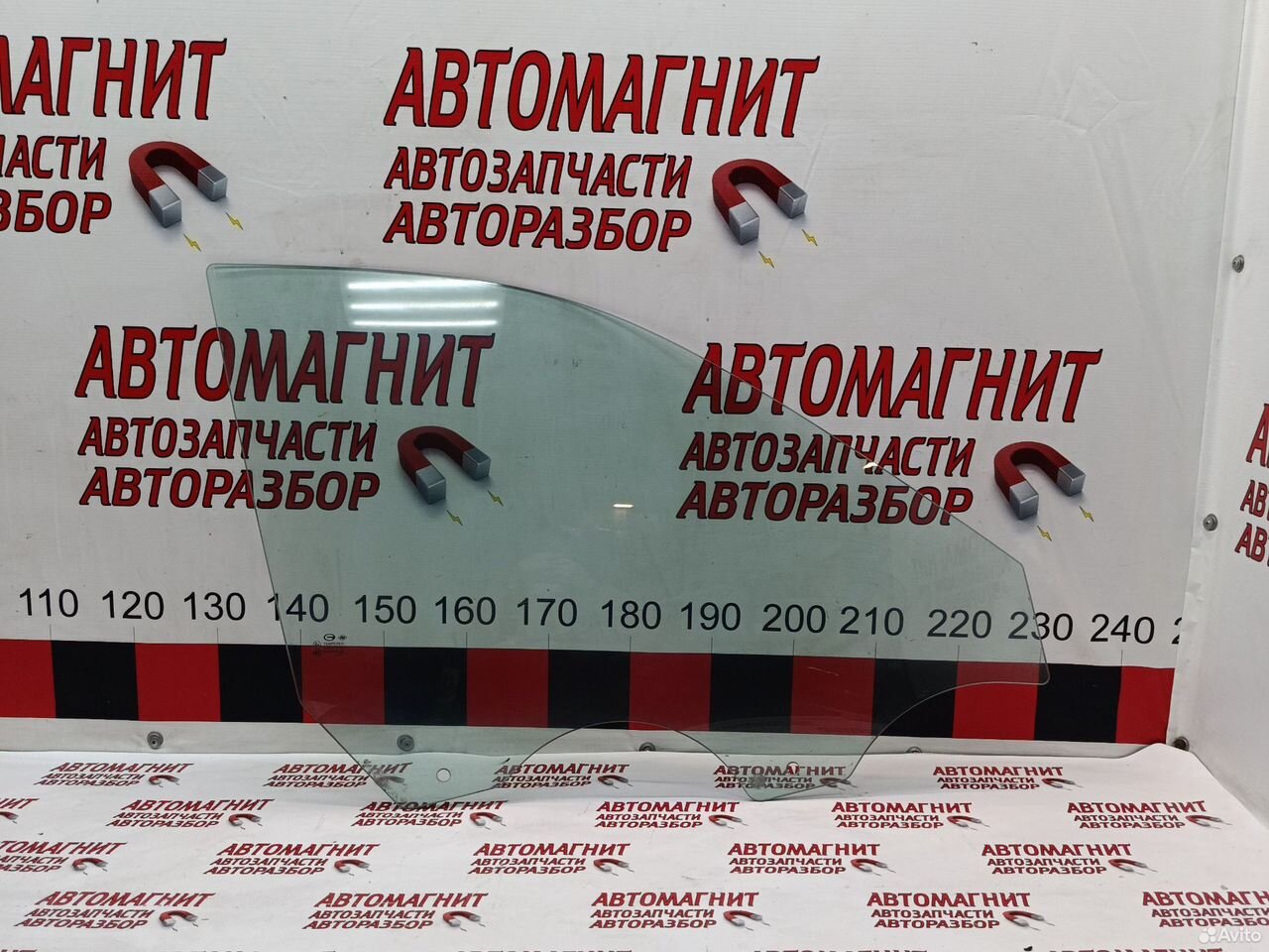 Стекло переднее правое GAC GS8 25год