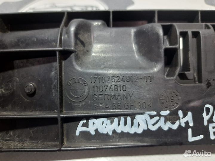 Кронштейн радиатора левый BMW 3-серия E90 LCI