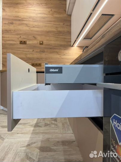 Кухонный гарнитур с гарантией