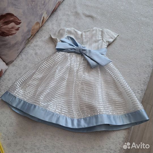Платье на 2-4 года