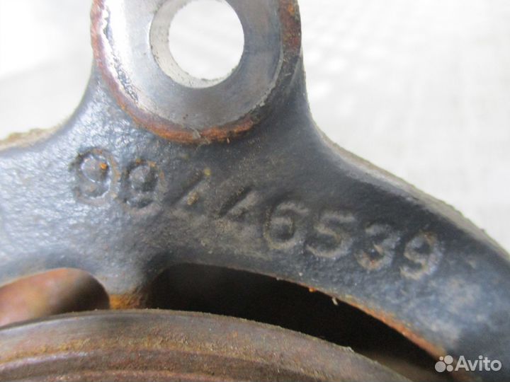 Помпа Iveco 500321138