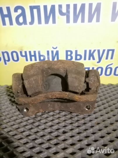 Суппорт передний правый Geely Vision