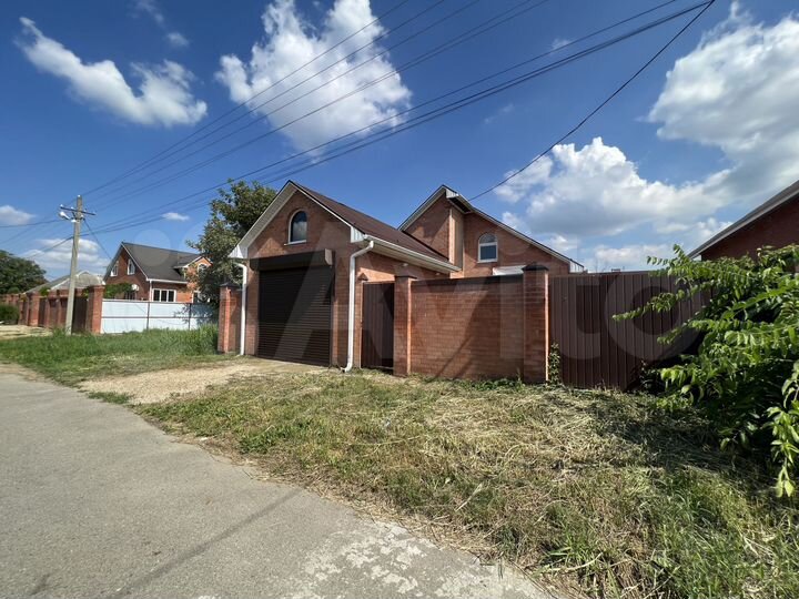 Дом 131 м² на участке 5 сот.