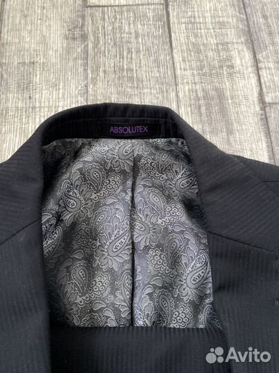 Мужской костюм M размер