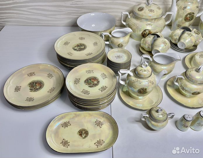 Набор столовой посуды новый Мадонна