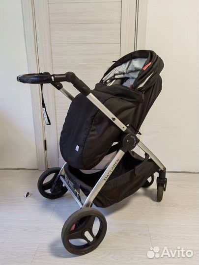 Коляска Maclaren