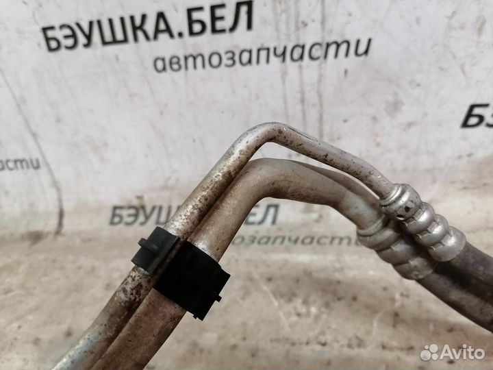 Трубка для Hyundai-KIA Santa Fe 2 (CM)