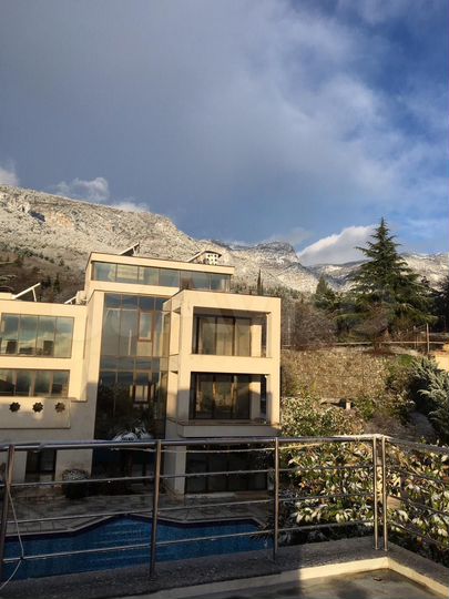 Общепит, 2500 м²