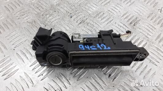 Ручка крышки багажника mercedes benz CLS C219 (94S