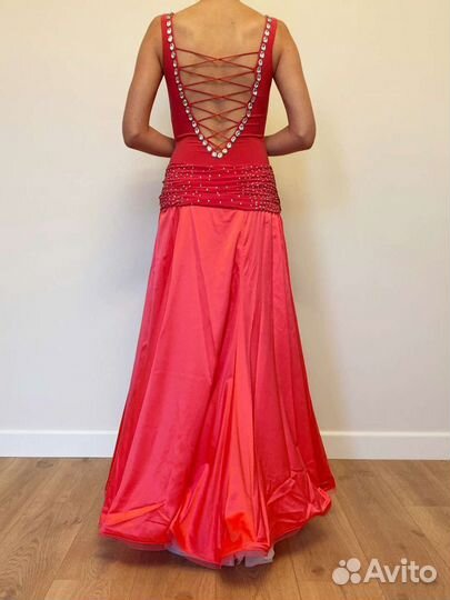 Платье для выступлений