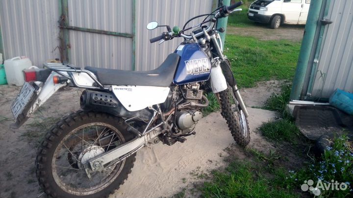 Suzuki Djebel 200