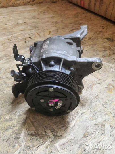 Компрессор кондиционера Субару FB 25