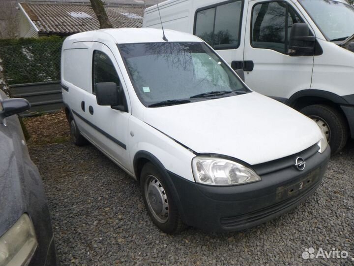 Блок управления двс opel combo C 2007