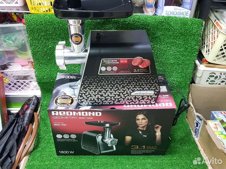 Мясорубка электрическая