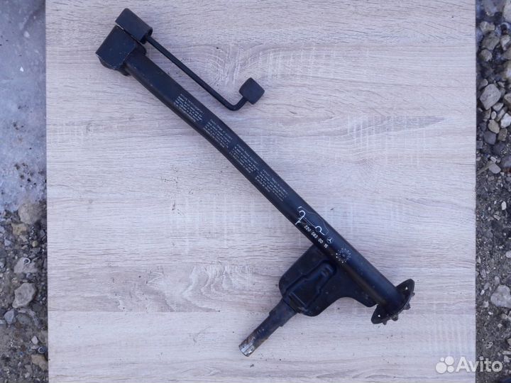 Домкрат Mercedes W220 A2205830015