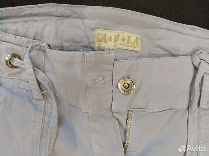 Джинсы и брюки новые. Размер 42