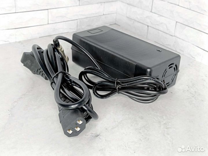 Быстрое Зарядное Устройство Kugoo M4 Pro, 54,6V 5А