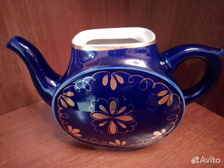 Чайник фарфоровый СССР