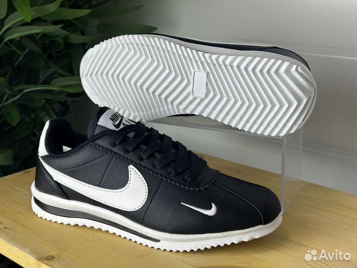 Кроссовки Nike Air 36