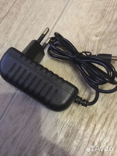 Зарядное устройство для планшета