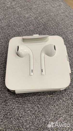 Наушники earpods проводные