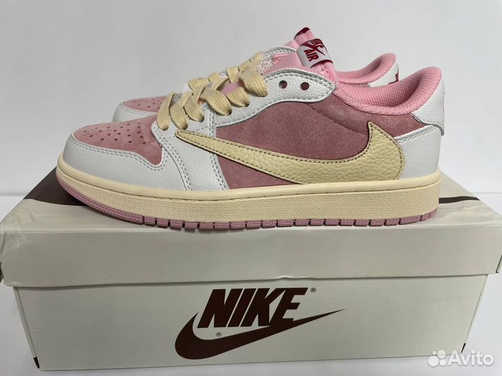 Travis Scott x Air Jordan 1 Shy Pink