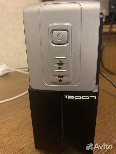 Бесперебойник UPS ippon