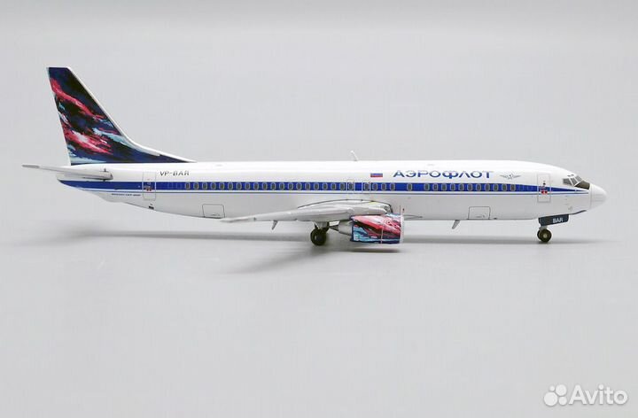Модель самолета 1/400 Boeing 737-400 Аэрофлот