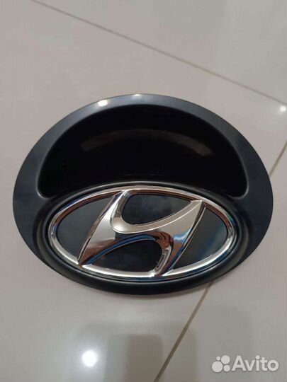 Solaris ручка багажника