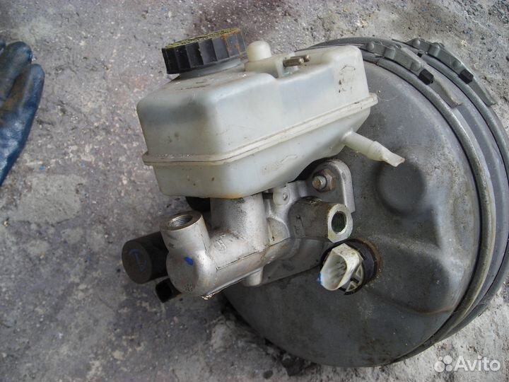 Вакуумный усилитель тормозов