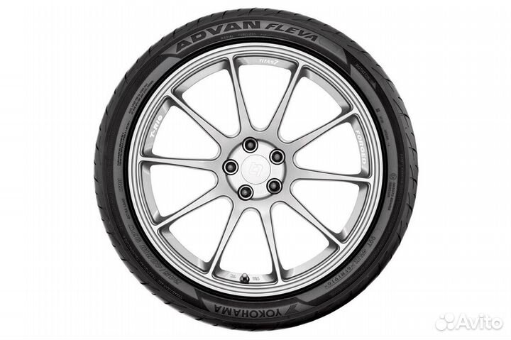 Yokohama Advan Sport V107 225/45 R18 95Y