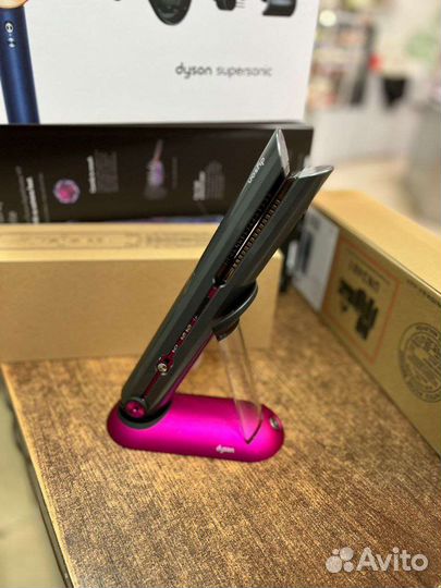 Утюжок выпрямитель Dyson Hs03 (чек,гарантия)